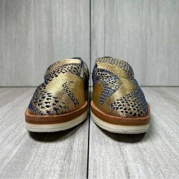 Free People Snake Eyes Metallic Gold Blue Fabric Flat Loafer Women’s Size 7 37 - Picture 6 of 10